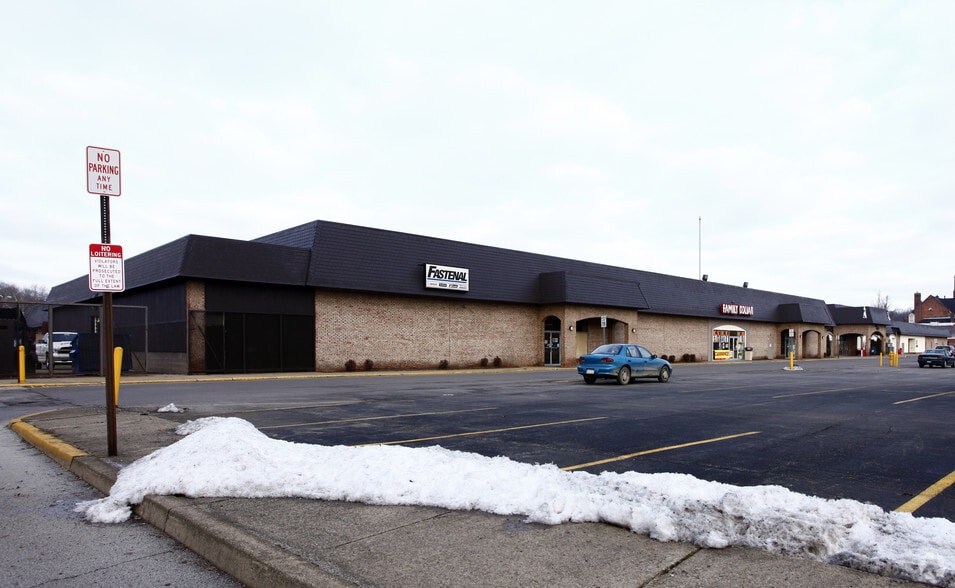 Primary Photo Of 100 S Jefferson St, New Castle Unknown For Lease