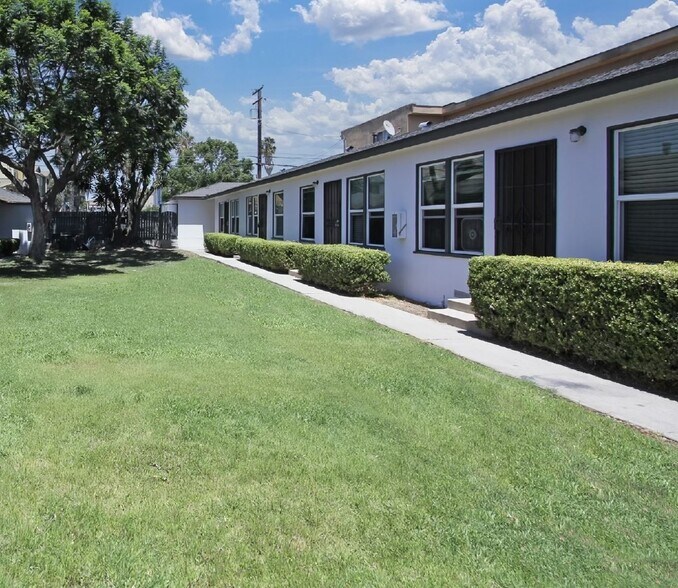More Photos Of 3301 E Wilton St, Long Beach Apartments For Sale