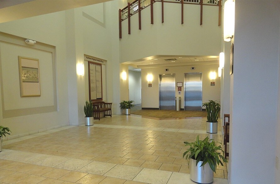 More Photos Of 13725 Northwest Blvd, Corpus Christi Medical For Lease