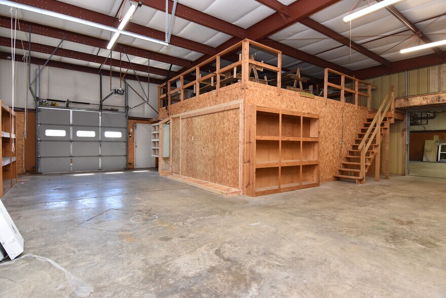 More Photos Of 18355 Coastal Hwy, Lewes Office For Lease