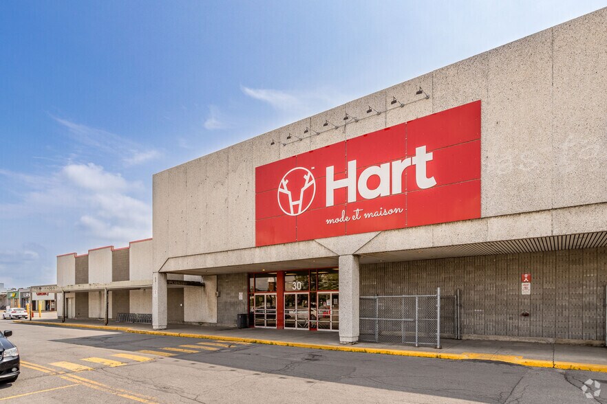 Primary Photo Of 50 Rue Dufferin, Salaberry-de-valleyfield General Retail For Sale