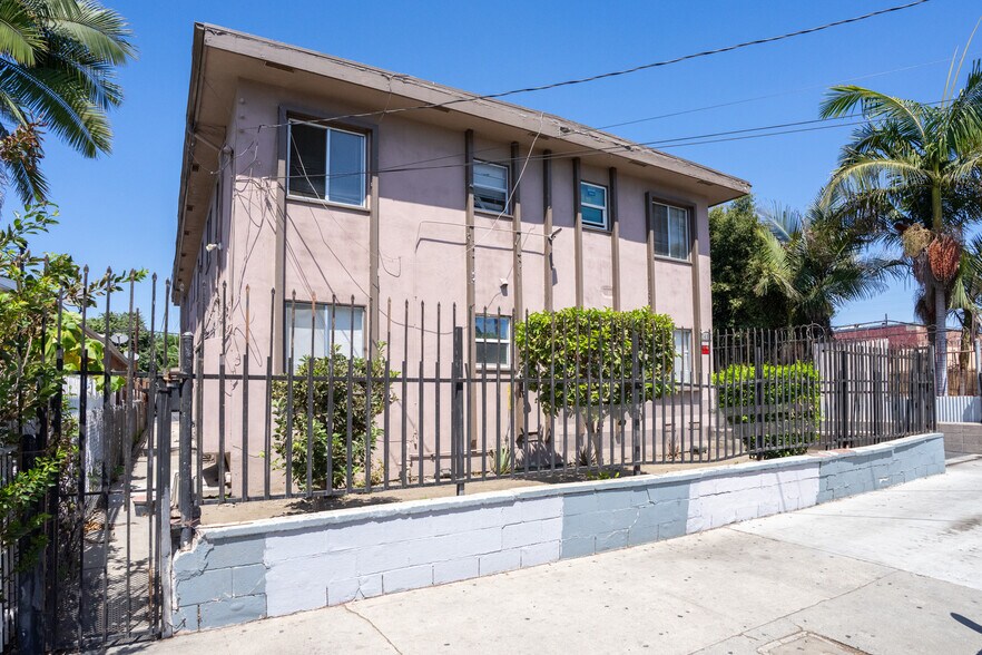 More Photos Of 1433 E 61st St, Los Angeles Apartments For Sale