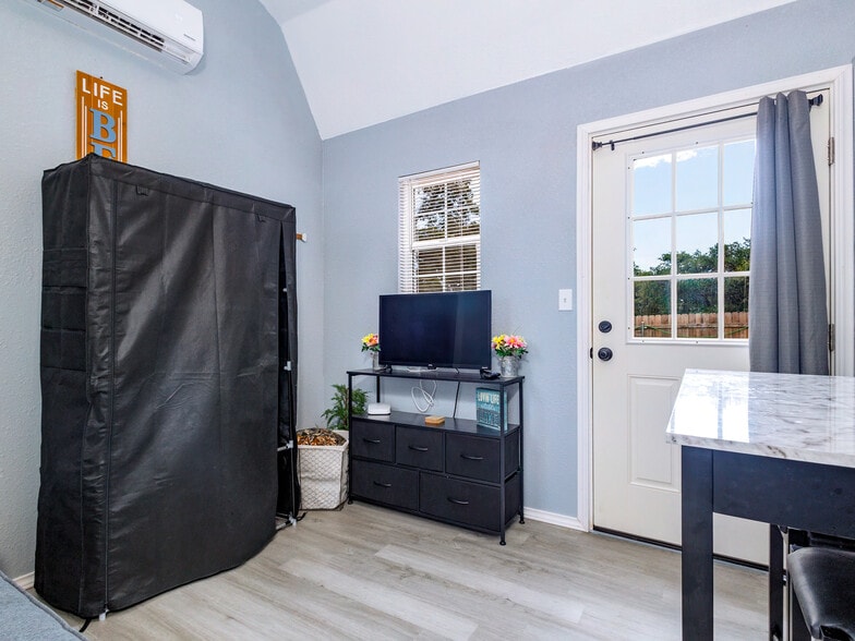 More Photos Of 8036 County Road 604, Brownwood Multifamily For Sale