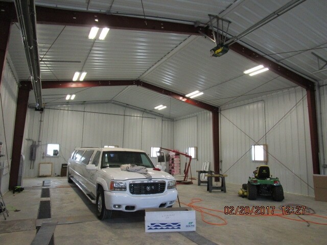 More Photos Of 223 E Patterson St, Tecumseh Warehouse For Sale