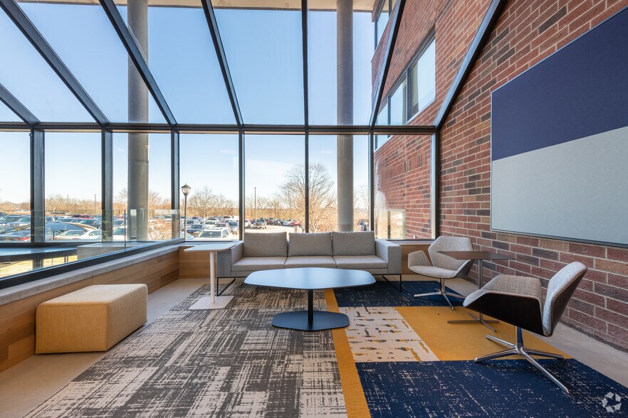 More Photos Of 35 Braintree Hill Office Park, Braintree Office For Lease