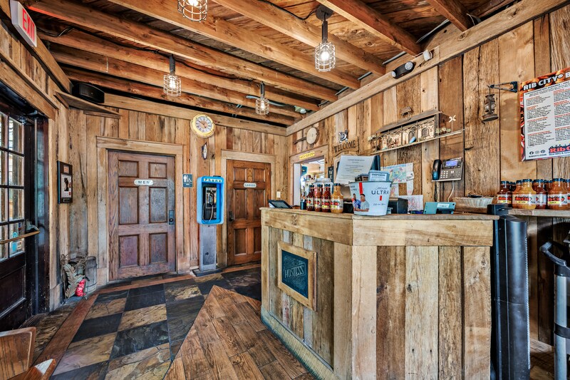 More Photos Of 5390 US 1, Grant-Valkaria Lodge Meeting Hall For Sale