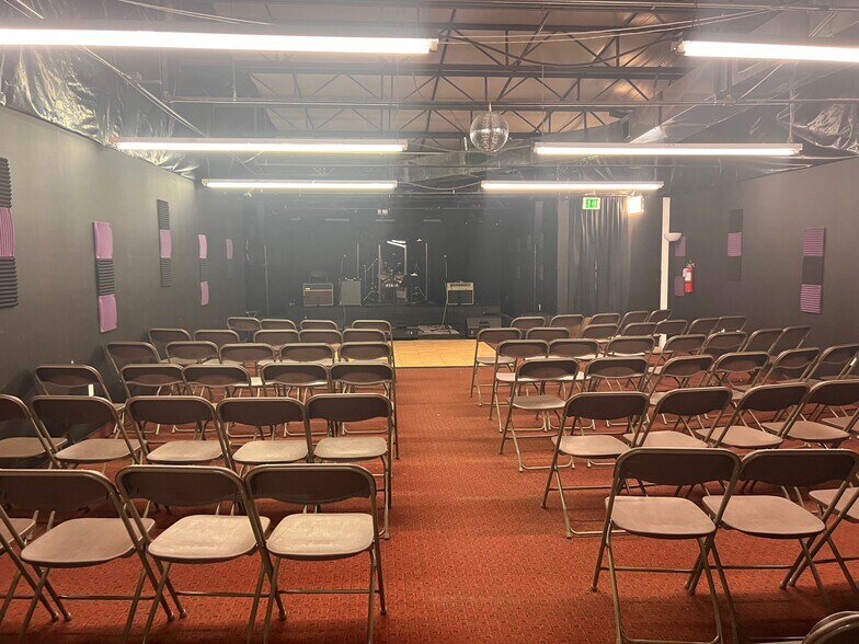More Photos Of 122 W 900 N, Payson Bowling Alley For Sale
