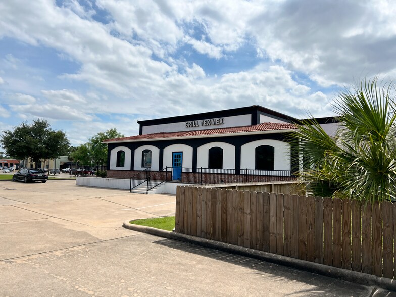 More Photos Of 23237 Aldine Westfield Rd, Spring Restaurant For Lease