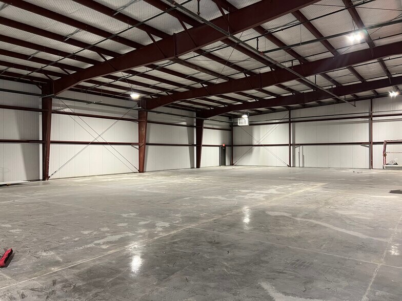 More Photos Of 5120 E Paris Ave SE, Kentwood Light Manufacturing For Sale