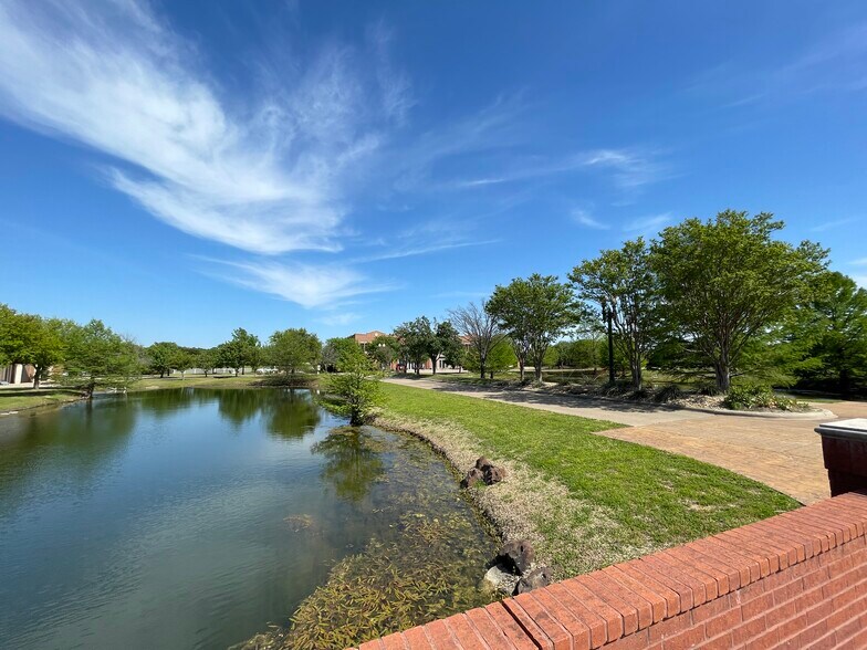 More Photos Of 11351 Hilltop Rd, Argyle Apartments For Sale