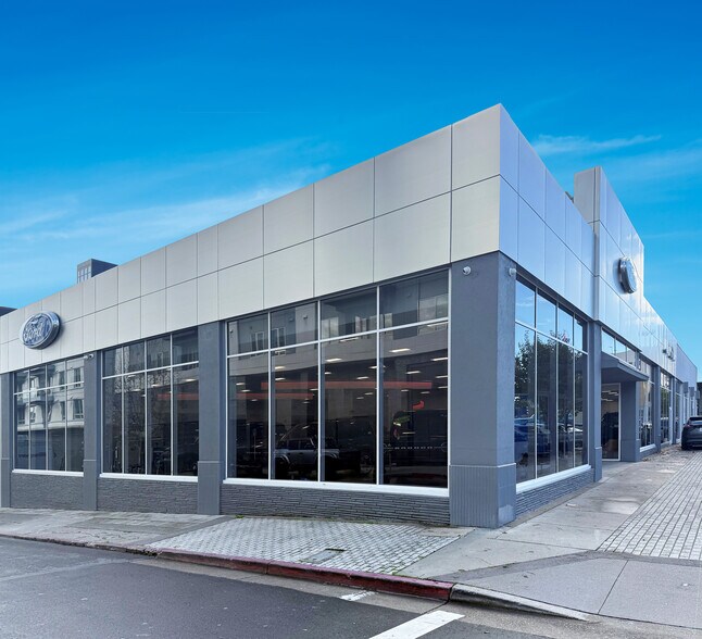 Primary Photo Of 2550 Webster St, Oakland Auto Dealership For Sale