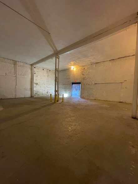 More Photos Of 23 Boston St, Boston Warehouse For Lease