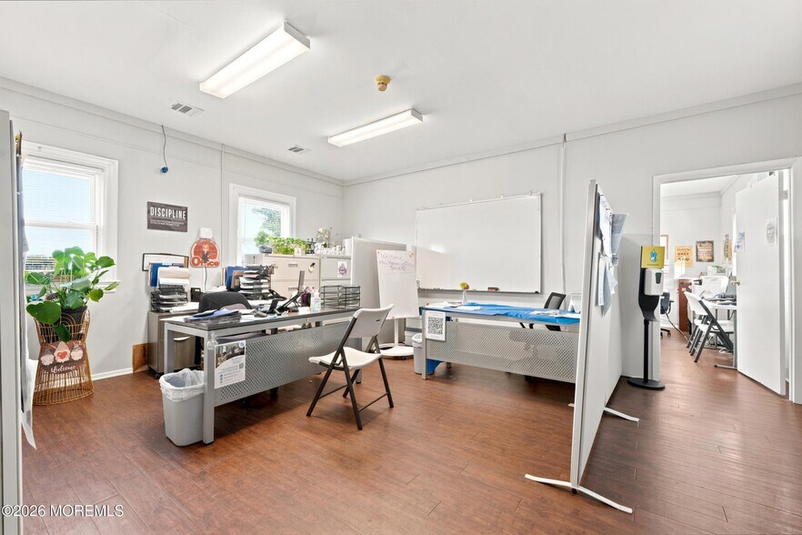 More Photos Of 913 Sewall Ave, Asbury Park Office For Sale