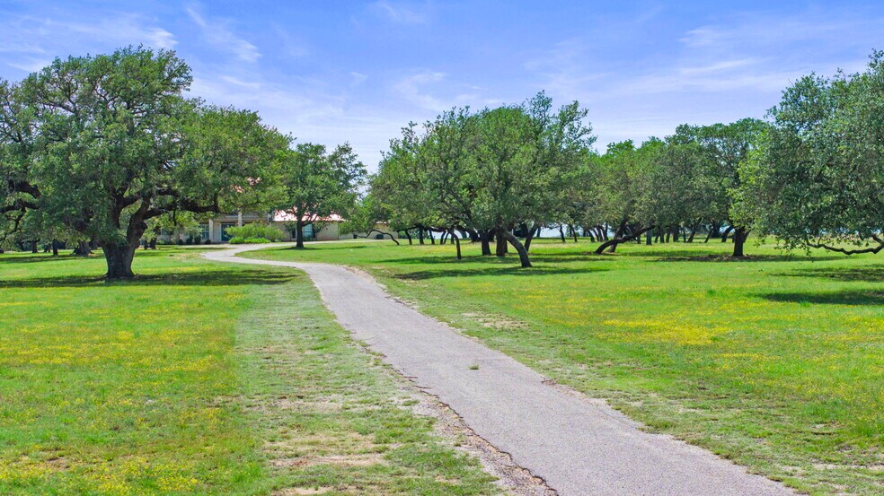 More Photos Of 539 Oak Vista Dr, Burnet Land For Sale