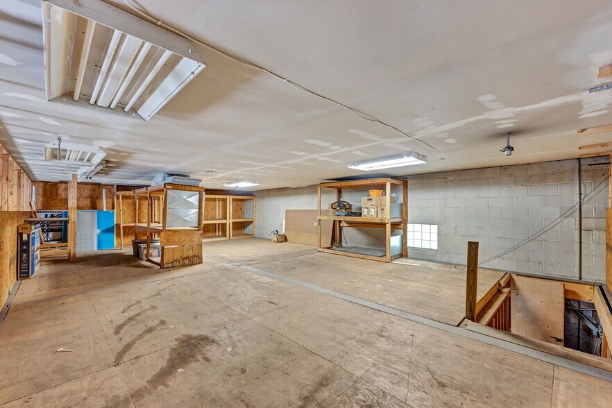 More Photos Of 203 Hershinger Rd, Coraopolis Office For Sale