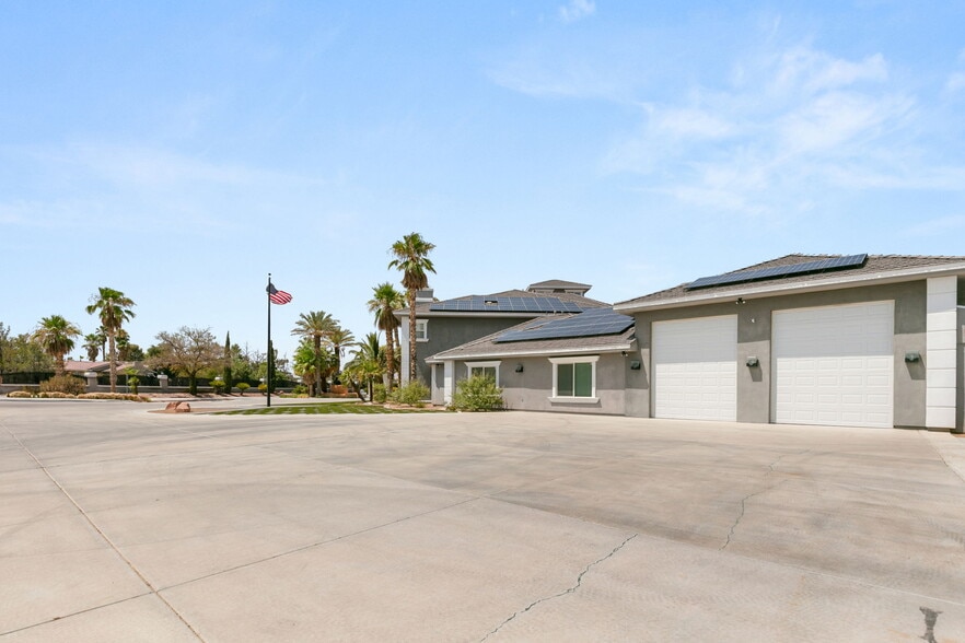 More Photos Of 5930 N El Capitan Way, Las Vegas Assisted Living For Sale