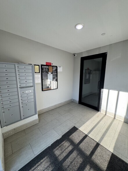 More Photos Of 3573 Laconia Ave, Bronx Apartments For Sale