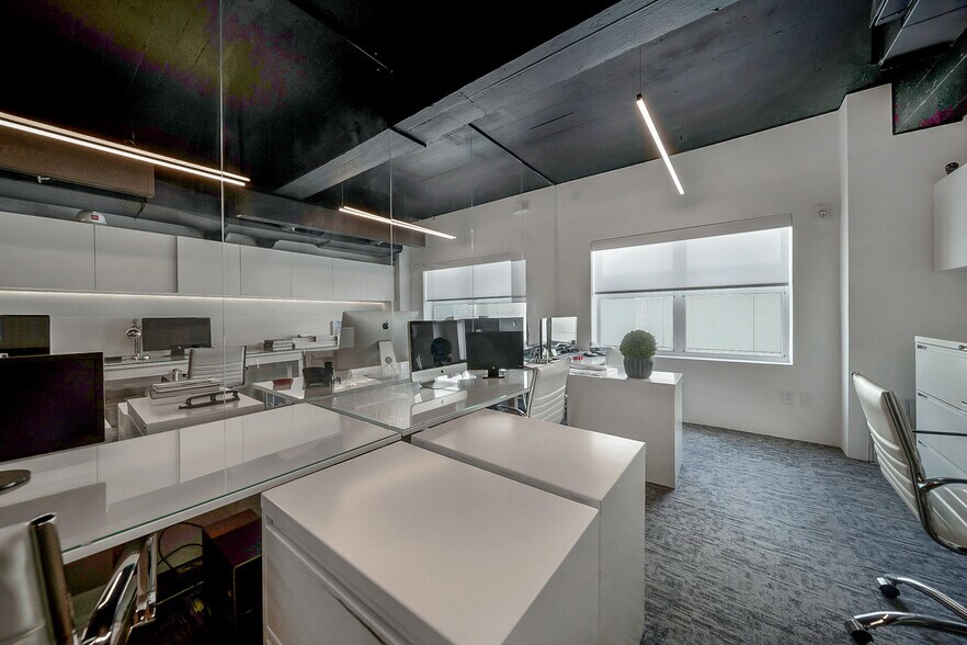 More Photos Of 605 Lincoln Rd, Miami Beach Office Residential For Lease