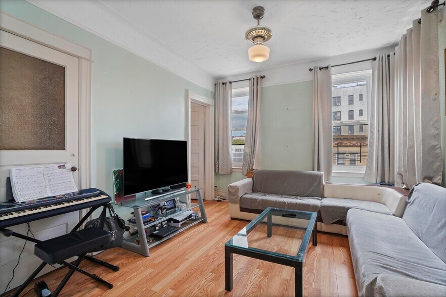 More Photos Of 6046 Putnam Ave, Ridgewood Apartments For Sale