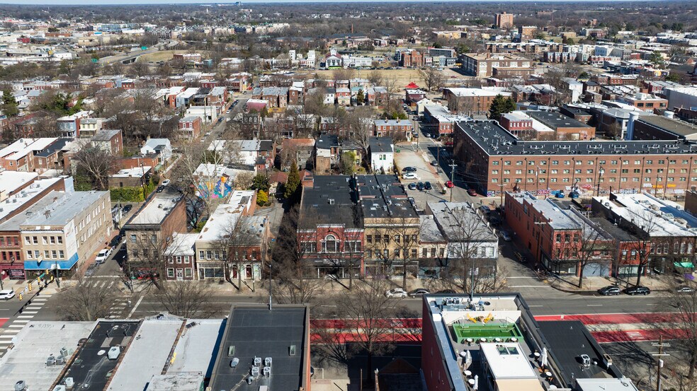 More Photos Of 310 W Broad St, Richmond Storefront For Sale