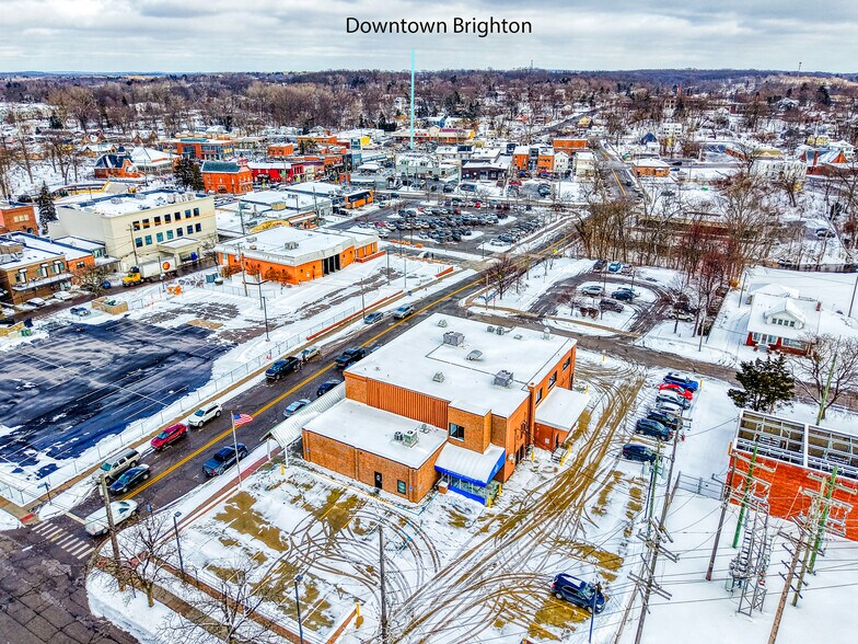 More Photos Of 315 W North St, Brighton Medical For Lease
