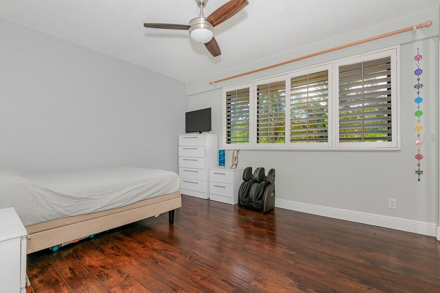 More Photos Of 89 Deer Creek Rd, Deerfield Beach Apartments For Sale