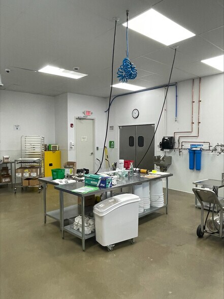 More Photos Of 1775 Lock Dr, Leominster Food Processing For Sale