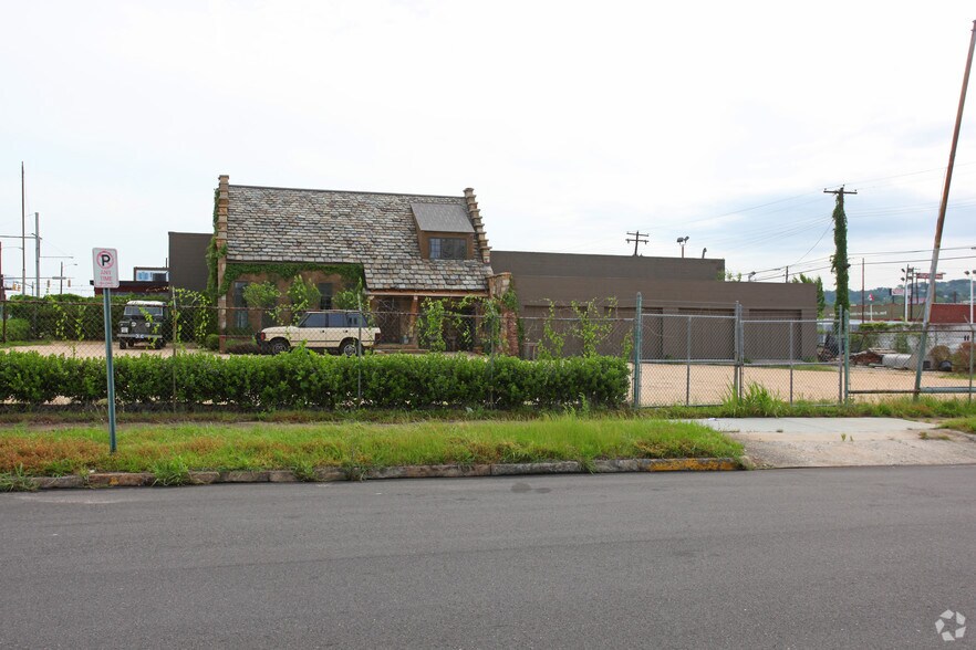 More Photos Of 2301 2nd Ave S, Birmingham Industrial For Sale