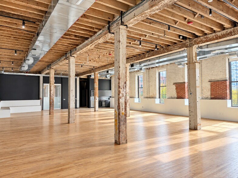 More Photos Of 64 3rd St, Brooklyn Storefront For Lease