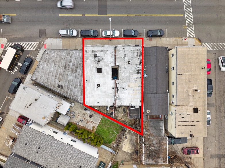 More Photos Of 993-995 Broadway, Bayonne Storefront Retail Residential For Sale