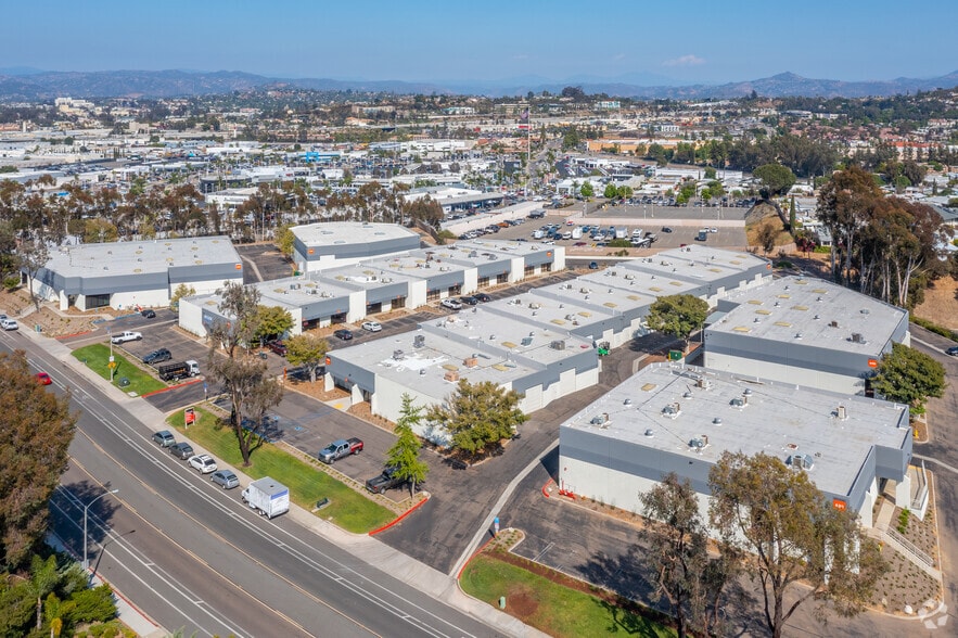 More Photos Of 540 S Andreasen Dr, Escondido Manufacturing For Lease