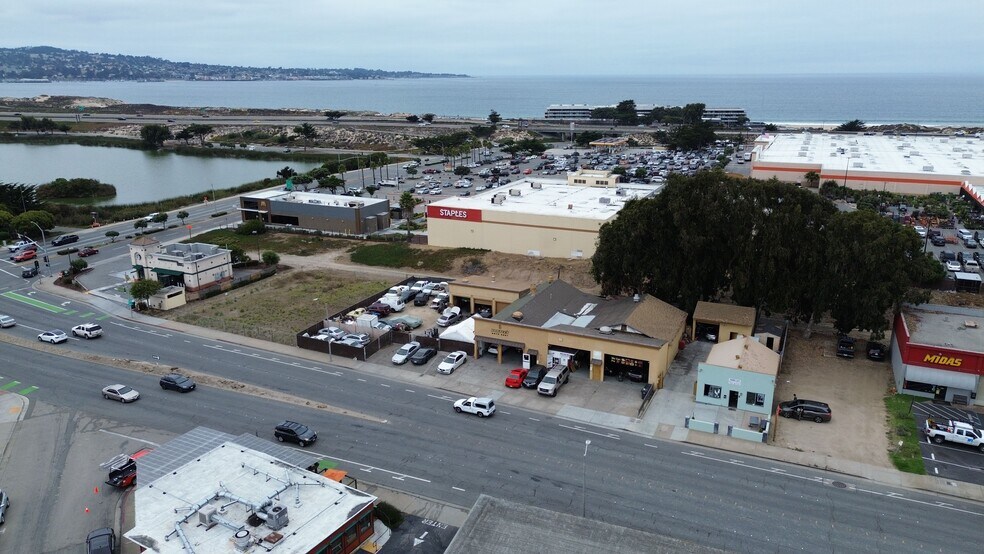 More Photos Of 1523-1533 Del Monte Blvd, Seaside Auto Repair For Sale