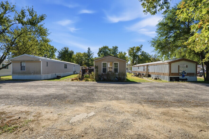 More Photos Of 1000 N 8th St, Fairfield Manufactured Housing Mobile Home Park For Sale