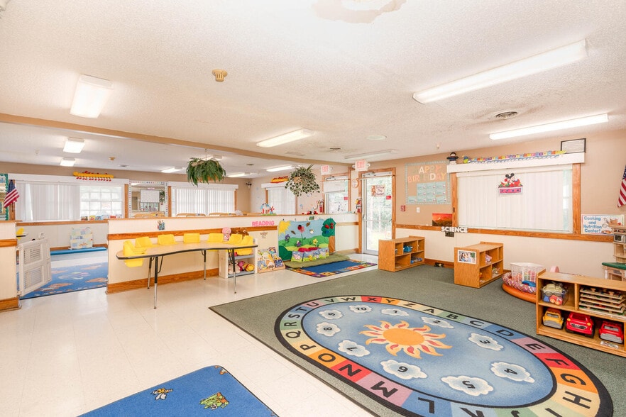 More Photos Of 2081 Mesa Valley Way, Austell Specialty For Sale