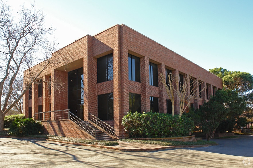 Primary Photo Of 7979 Broadway St, San Antonio Office For Lease