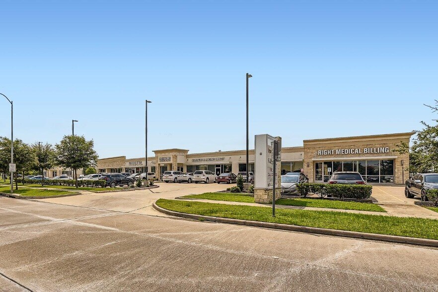 More Photos Of 5530-5550 Long Prairie Ter, Richmond Storefront Retail Office For Lease