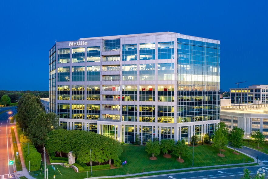 More Photos Of 11215 N Community House Rd, Charlotte Office For Lease