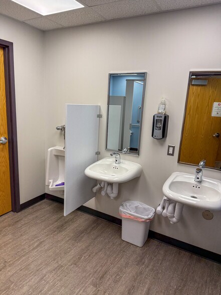 More Photos Of 323 W Galena Blvd, Aurora Office For Sale