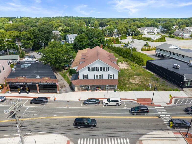 More Photos Of 61 Main St, Buzzards Bay Freestanding For Sale
