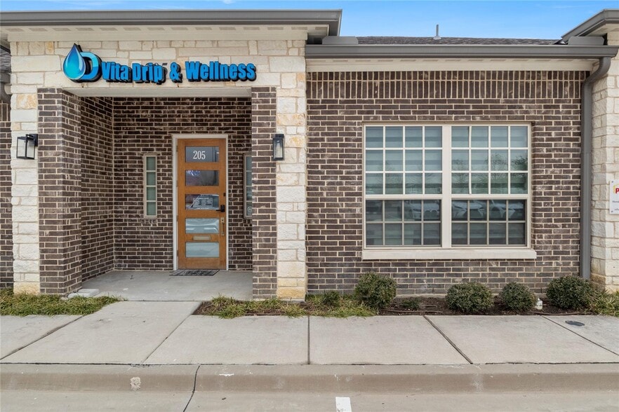 Primary Photo Of 2681 MacArthur Blvd, Lewisville Office For Sale