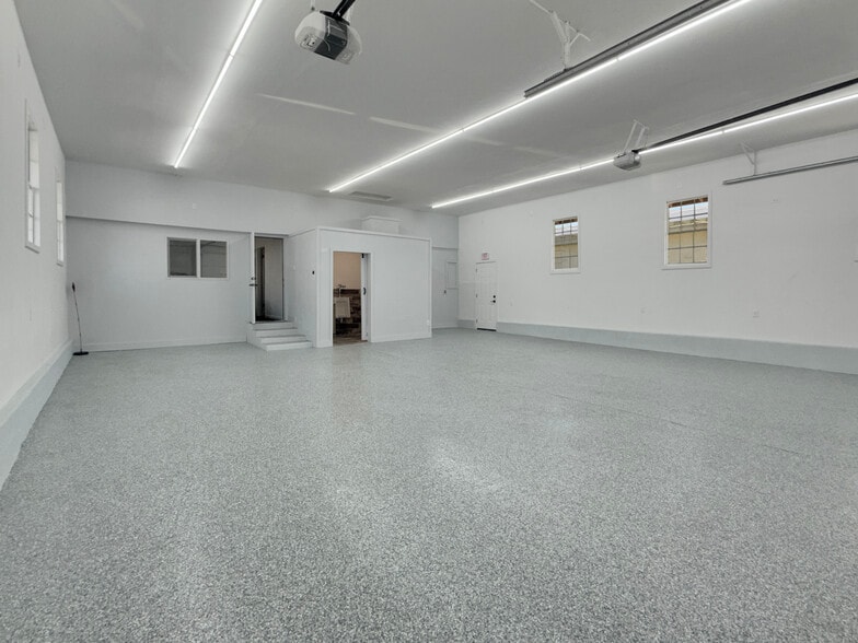 More Photos Of 36805 Cathedral Canyon Dr, Cathedral City Industrial For Sale