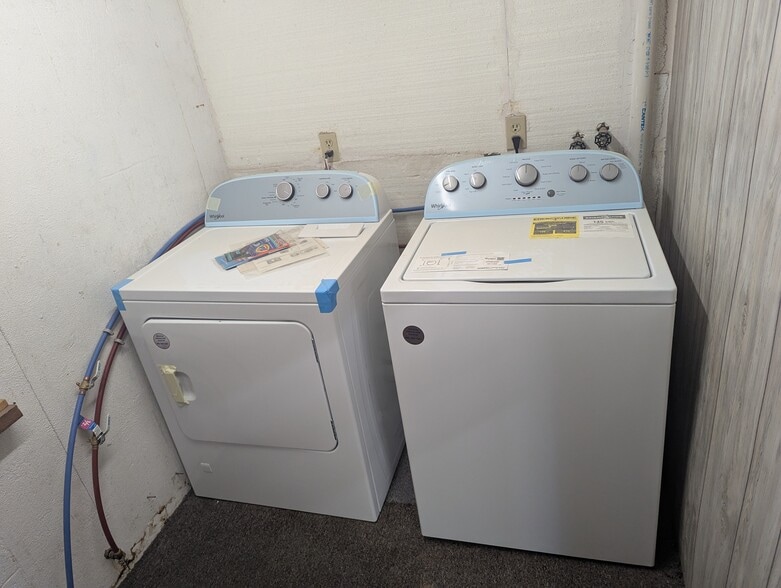 More Photos Of 1416-1418 Franklin St, Michigan City Storefront Retail Residential For Sale