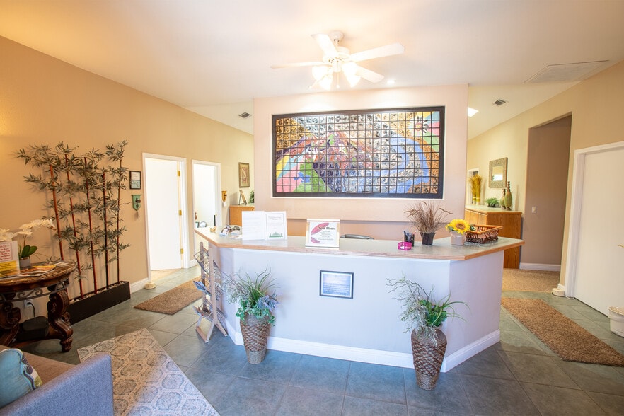 More Photos Of 353 Park Marina Cir, Redding Loft Creative Space For Sale