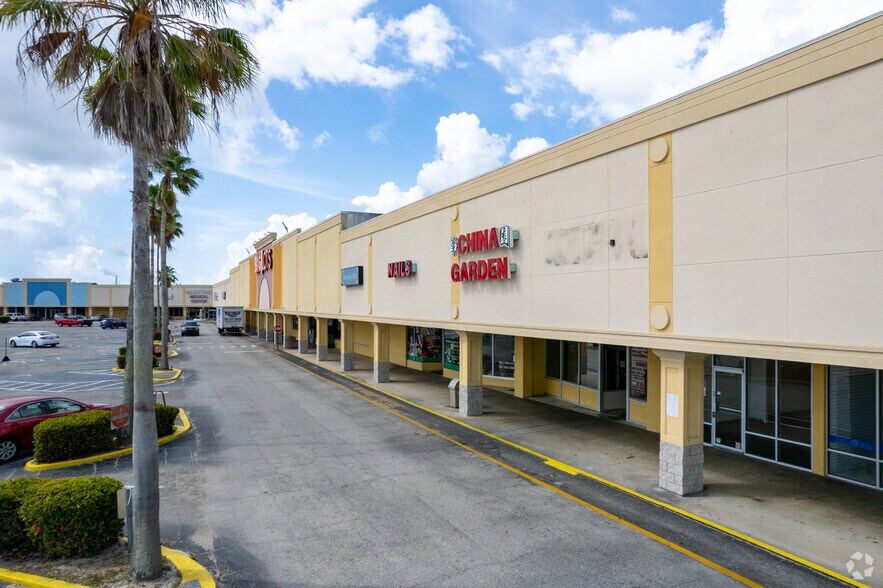 More Photos Of 801 Dixon Blvd, Cocoa General Retail For Sale