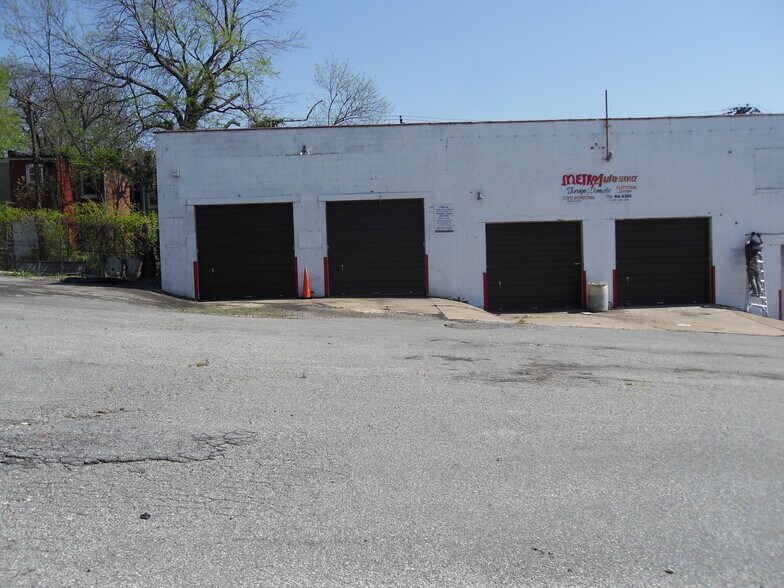 More Photos Of 4101-4121 Reisterstown Rd, Baltimore Freestanding For Sale
