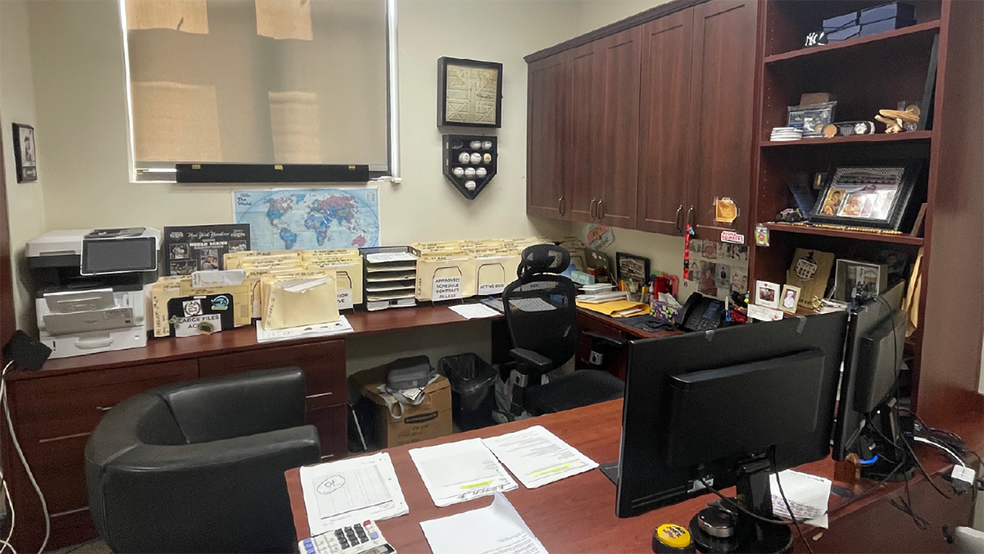 More Photos Of 12-20 37th Ave, Long Island City Flex For Sale