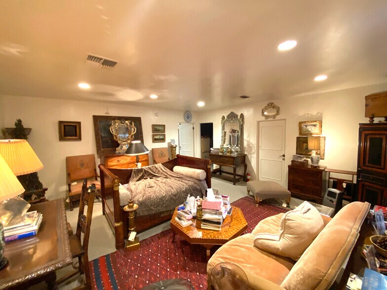 More Photos Of 2252 W Washington Blvd, Los Angeles Warehouse For Sale