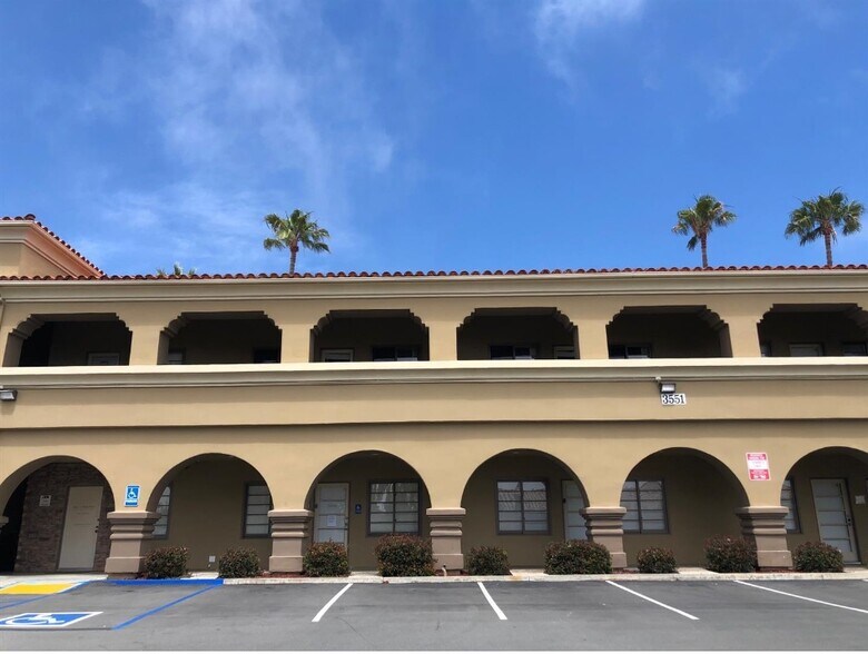 More Photos Of 3551 Camino Mira Costa, San Clemente Medical For Lease