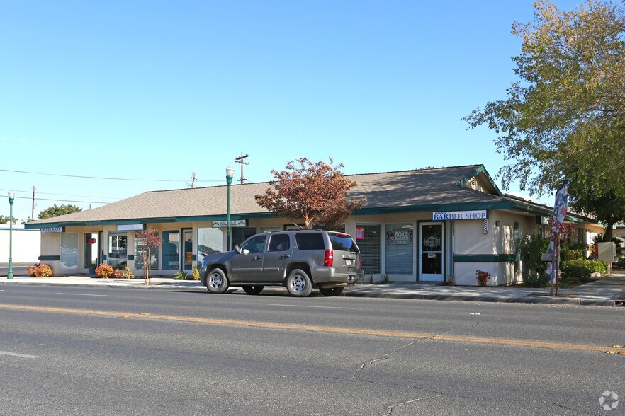 Primary Photo Of 192-198 E Elm Ave, Coalinga Office For Lease