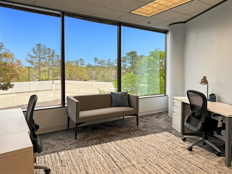 More Photos Of 8601 Six Forks Rd, Raleigh Coworking Space